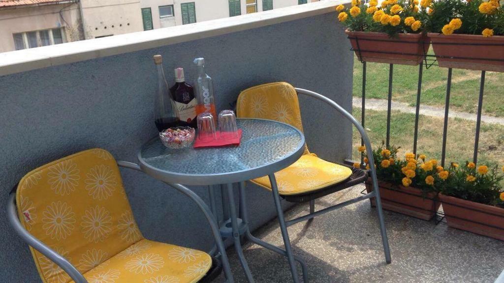 Apartment Ines Sinj Buitenkant foto
