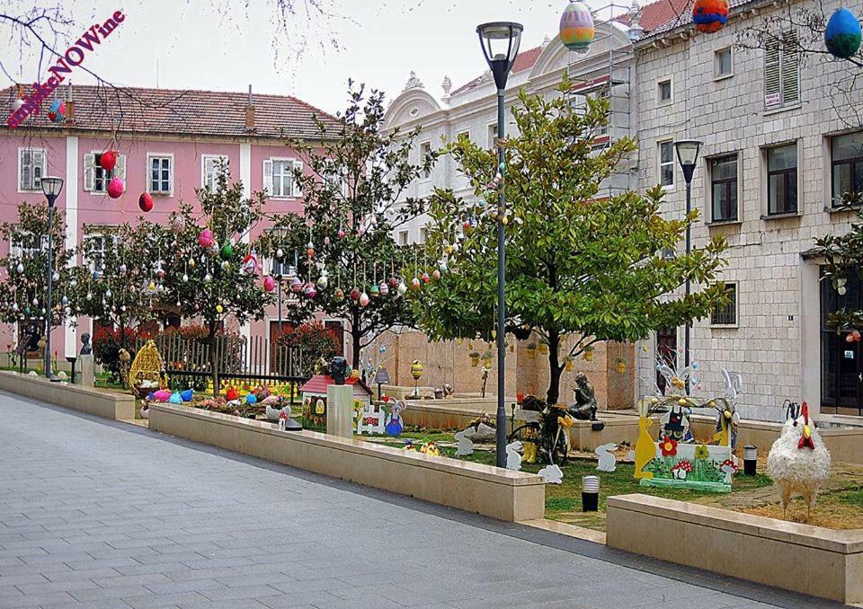 Apartment Ines Sinj Buitenkant foto